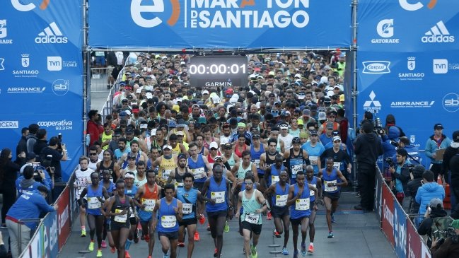 Maratón de Santiago realizó primer 