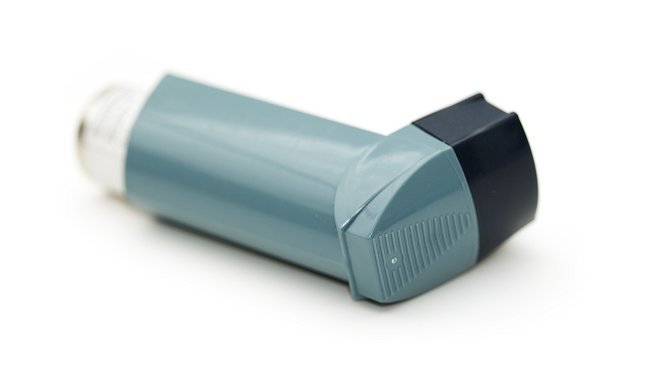 Padres estadounidenses fueron multados en España por la muerte de un hijo con asma