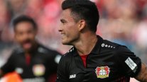 Charles Aránguiz volvió a las canchas junto a Leverkusen en empate ante equipo de tercera división