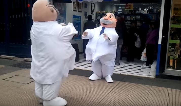 Dr. Simi dará clases de baile durante este verano