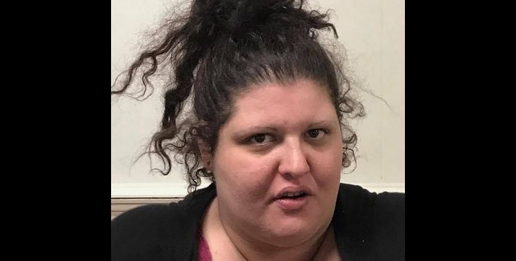 Arrestan a mujer por robarle a su mamá durante su funeral