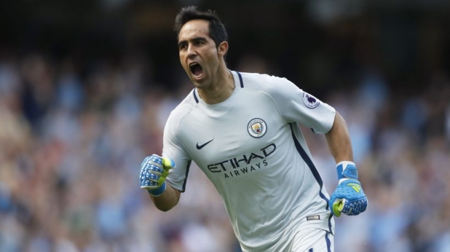 Con toda la buena vibra: El especial mensaje de Claudio Bravo al lesionado Gabriel Jesús