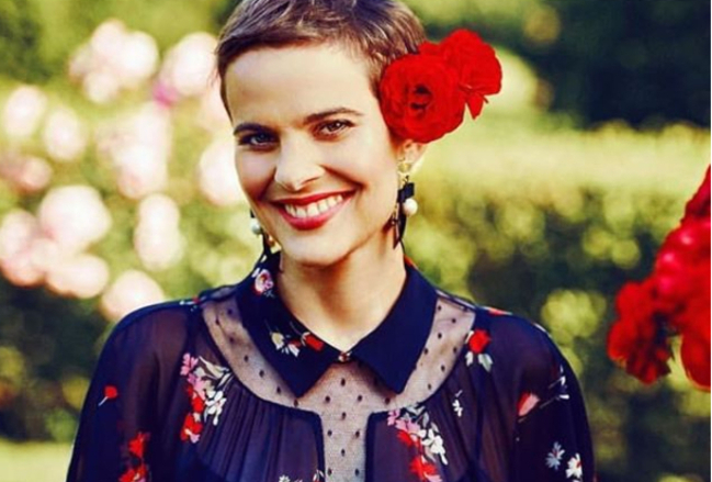 Extirpan tumor del pulmón de Javiera Suárez