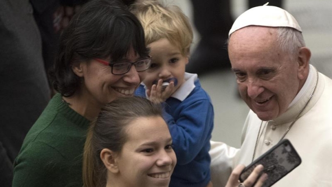 Papa Francisco se reunirá con víctimas de la dictadura