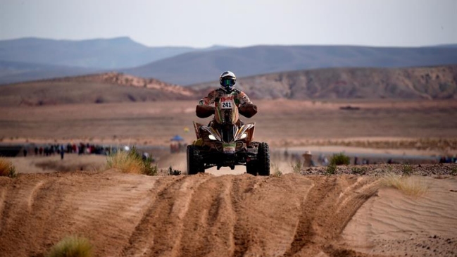 Ignacio Casale fue tercero en la octava etapa del Dakar y sigue firme al tope de la general