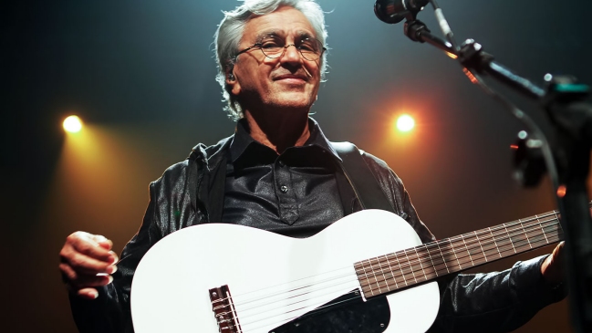 Roban a mano armada los equipos de Caetano Veloso tras concierto