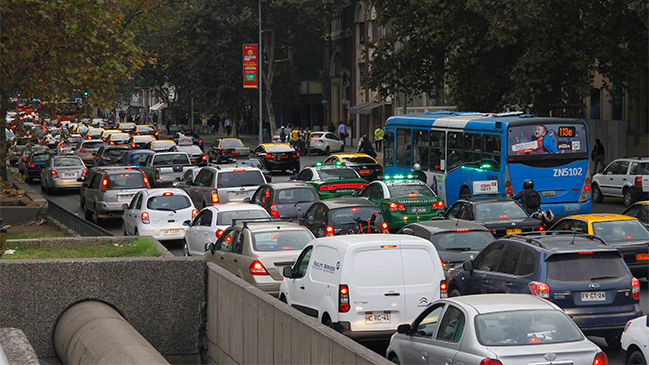 Comisión mixta dio visto bueno a rebajar velocidad urbana en 50 kilómetros por hora