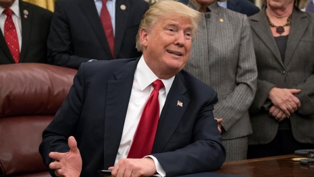 Trump asegura que quiere recibir en EE.UU. a inmigrantes 