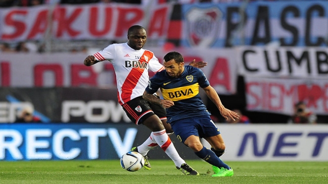 Carlos Tévez recibió críticas desde Argentina por dichos homofóbicos