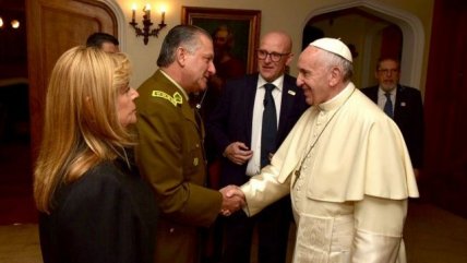   General director de Carabineros se reunió con el papa Francisco en Santiago 