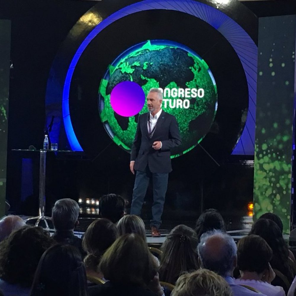 Economista lanzó dura crítica a la OCDE y remarcó: 