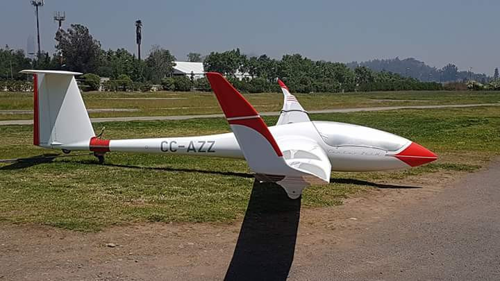 Piloto de planeador falleció tras sufrir accidente en Pirque