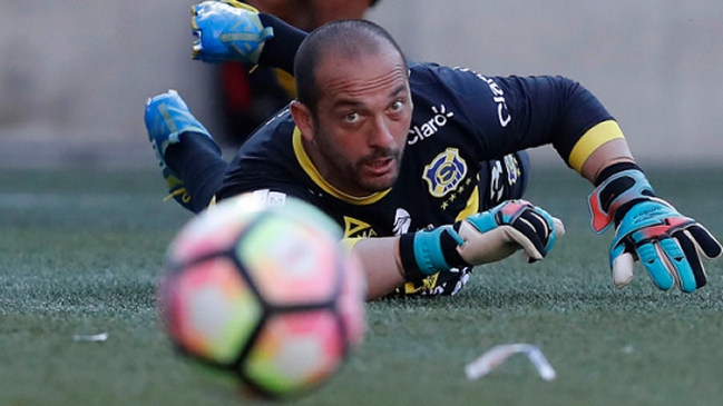 Eduardo Lobos se sometió a dieta en Everton de Viña del Mar