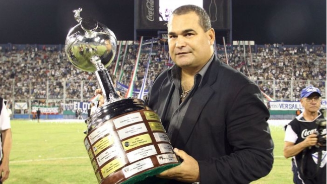 Chilavert arremetió contra Maradona: Gané muchas finales y sin drogas