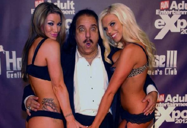 Premios del porno prohíben ingreso de leyenda de la industria tras acusaciones