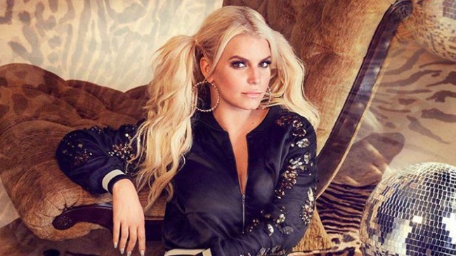 Jessica Simpson fue demandada por un paparazzo por usar una foto