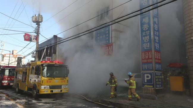 Tragedia en Corea del Sur: Al menos 31 muertos en un incendio en un hospital