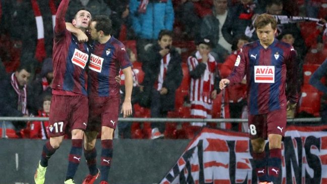 Eibar y Fabián Orellana rescataron un empate ante Athletic de Bilbao en España