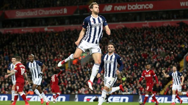 Un penal errado y un autogol sentenciaron a Liverpool en la Copa FA