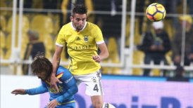 Fenerbahce de Mauricio Isla consiguió un empate sobre el final en Turquía