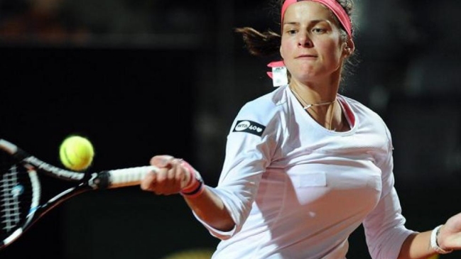 Julia Goerges y Dominika Cibulkova superaron la primera ronda en San Petersburgo