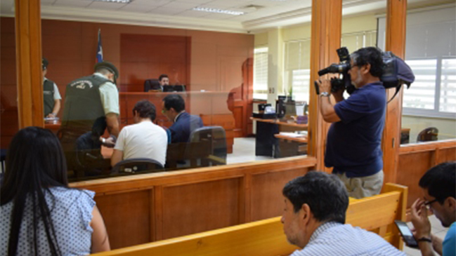 Descubren a médico que, con una cámara oculta, grababa la ropa interior de las mujeres