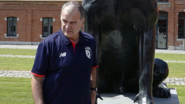 Revelan millonaria indemnización que pidió Marcelo Bielsa a Lille