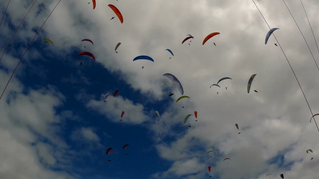 Equipo chileno participará en el Panamericano de parapente