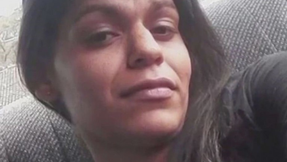 Una mujer embarazada de ocho meses murió al ser mordida por una serpiente