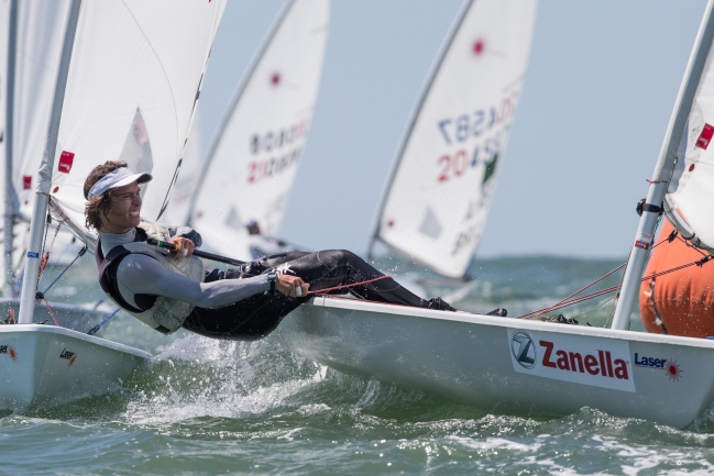 Clemente Seguel abrió su participación en Mar del Plata con dos top ten