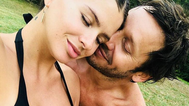 Medios reportan el nacimiento de la hija de Benjamín Vicuña y 