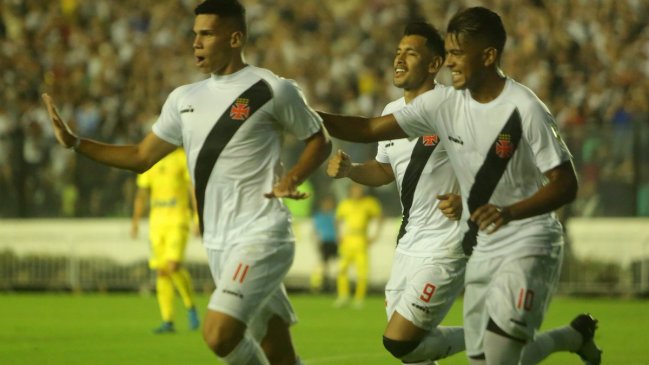 Vasco da Gama jugó a placer ante U. de Concepción y confirmó su avance en Copa Libertadores