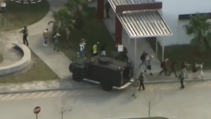   Policía reporta varios muertos por tiroteo en escuela de Estados Unidos 