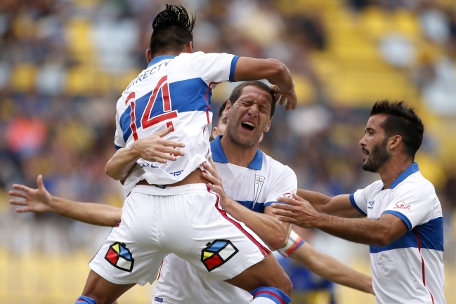 Universidad Católica es líder absoluto con este triunfo ante Everton
