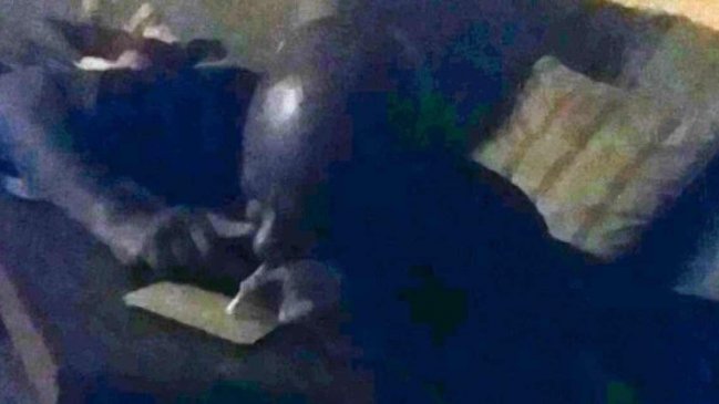 Pillan a sacerdote consumiendo drogas, viendo porno y deseando una prostituta