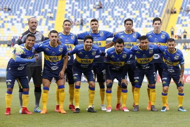 Everton condenó llamado de hinchas a llevar bengalas a duelo por Sudamericana