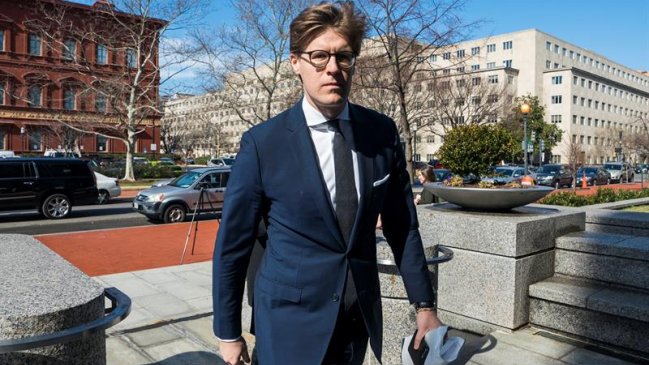 Trama rusa: Abogado vinculado a la campaña de Trump se declaró culpable de mentir al FBI