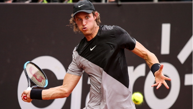 Nicolás Jarry consiguió el triunfo más importante de su carrera y avanzó a cuartos en el ATP de Río