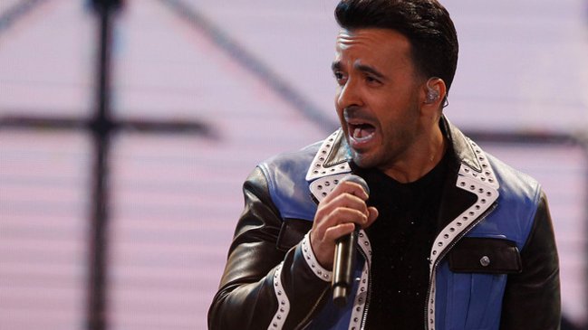 Aplausos sacó interpretación de Luis Fonsi de 