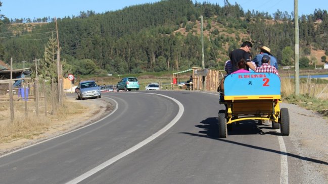 Inauguran nuevo tramo en la Ruta de la Sal en Pichilemu: ayudará a salineras del sector