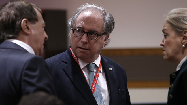 Juan Gabriel Valdés acusa al PC de 