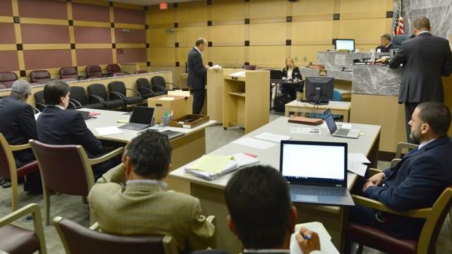 Joven culpa a medicamento contra el acné por su conducta homicida