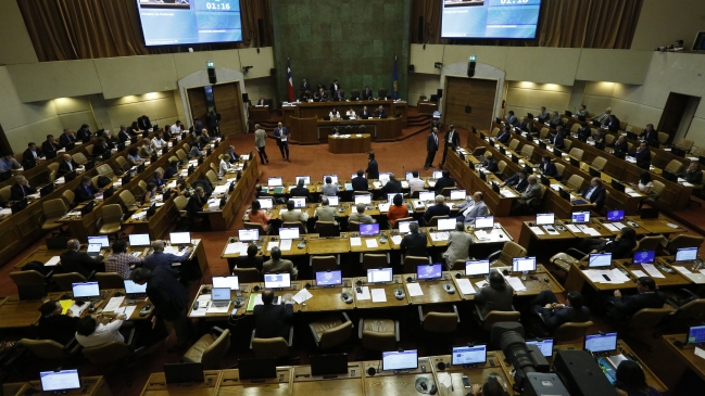 Diputado DC: No entregaremos al futuro Gobierno la gobernabilidad de la Cámara Baja