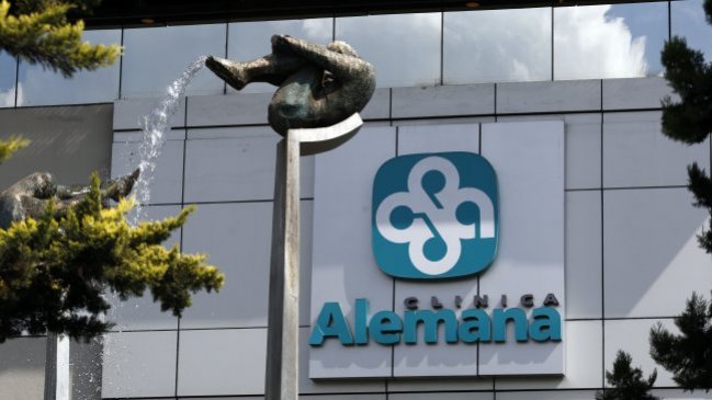 Fiscal se reunió con seremi de Salud por muerte de lactantes en Clínica Alemana