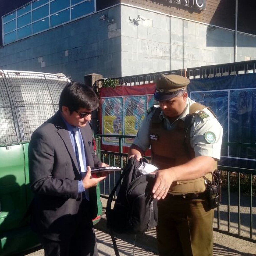 Valdivia: Dos detenidos por robo desde vehículo de la Fiscalía de La Unión