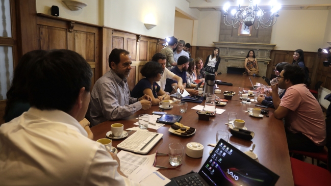 Negociaciones entre la Nueva Mayoría, la DC y el Frente Amplio entran en semana clave