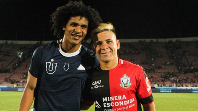 El saludo de Soteldo a Eduard Bello: Un orgullo compartir cancha con un compatriota