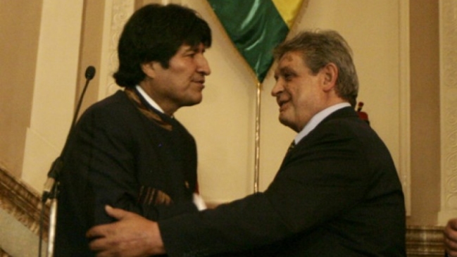 Ex presidente boliviano desiste de ir a La Haya por problemas con Evo Morales