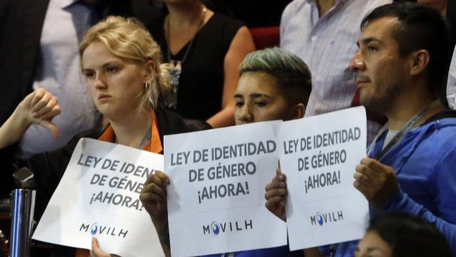 Proyecto de identidad de género pasó a comisión mixta