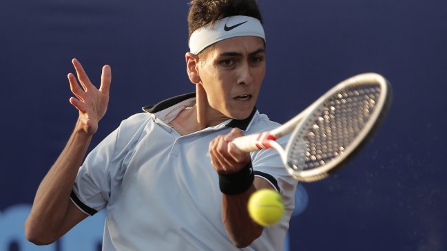 Tabilo se despidió de los singles en el Challenger de Santiago tras caer ante Casanova